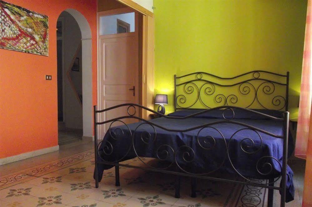 Emporium Castellammare del Golfo Exterior foto