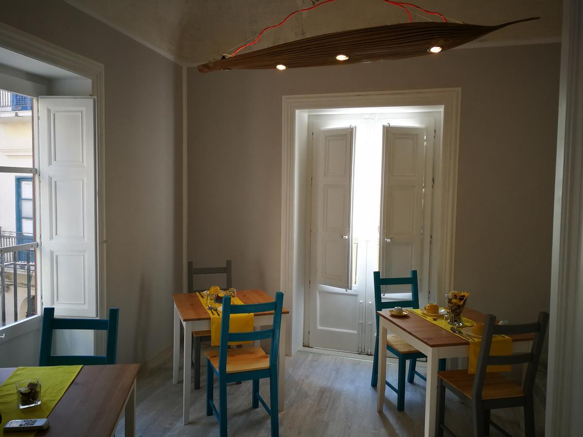 Emporium Castellammare del Golfo Exterior foto